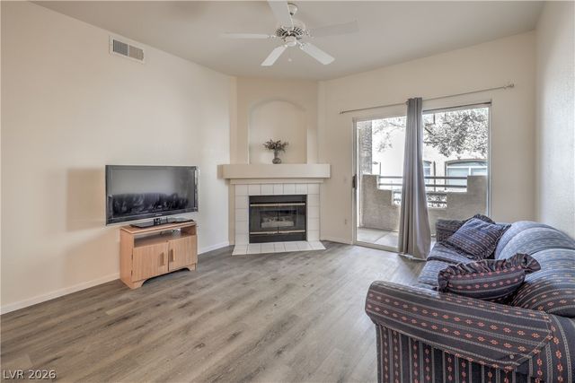 5415 West Harmon Avenue 1038, Las Vegas, NV 89103