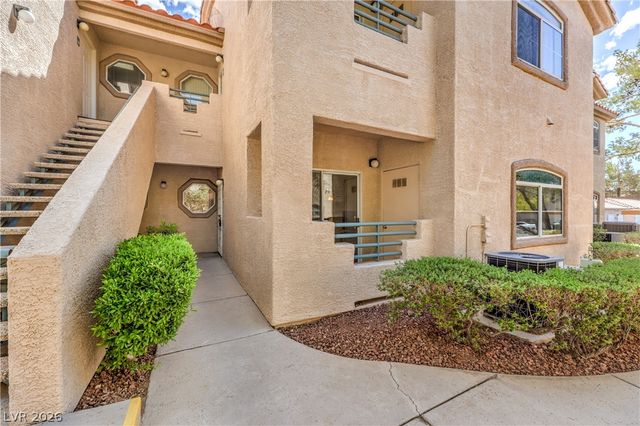 5415 West Harmon Avenue 1038, Las Vegas, NV 89103