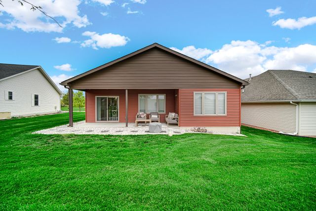 10683 W 116th Avenue, Cedar Lake, IN 46303