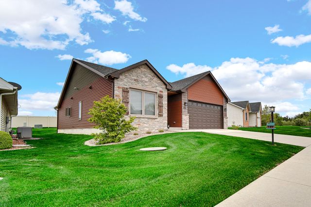 10683 W 116th Avenue, Cedar Lake, IN 46303