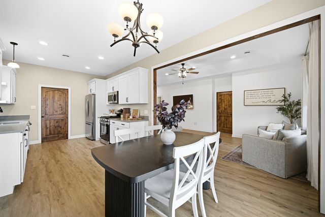10683 W 116th Avenue, Cedar Lake, IN 46303