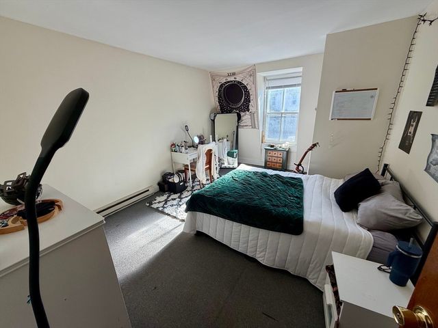 65 N Prospect St, Amherst, MA 01002