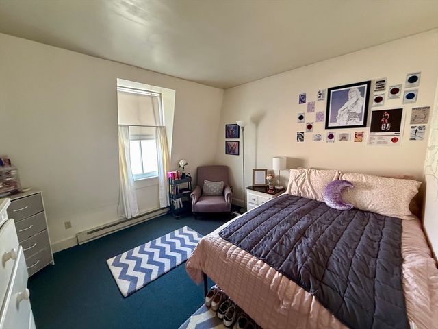 65 N Prospect St, Amherst, MA 01002