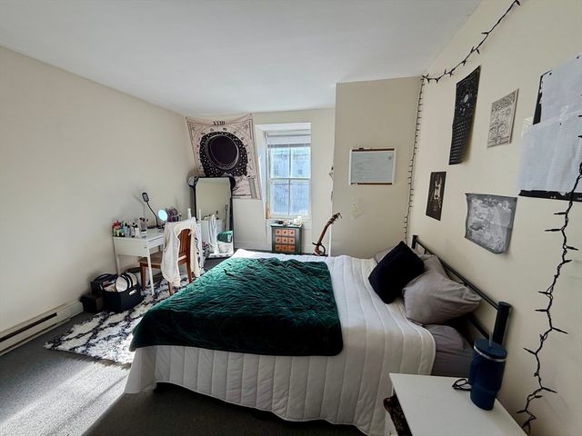 65 N Prospect St, Amherst, MA 01002