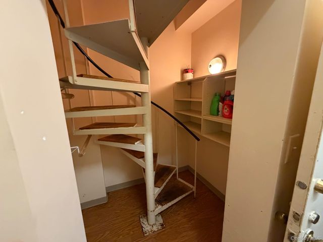 725 Miller Avenue 221, Freeport, NY 11520