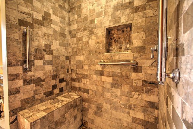 825 E 23RD AVENUE, New Smyrna Beach, FL 32169