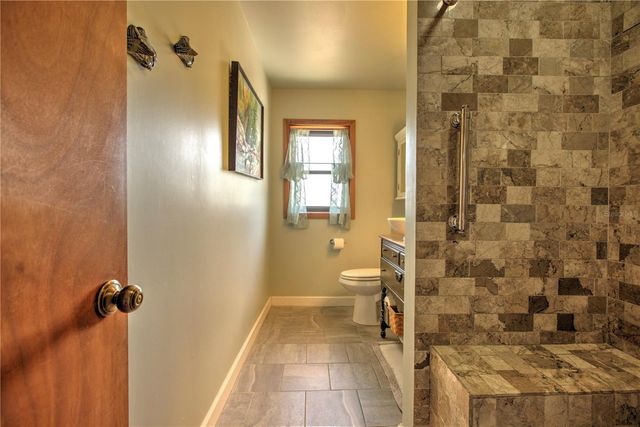 825 E 23RD AVENUE, New Smyrna Beach, FL 32169