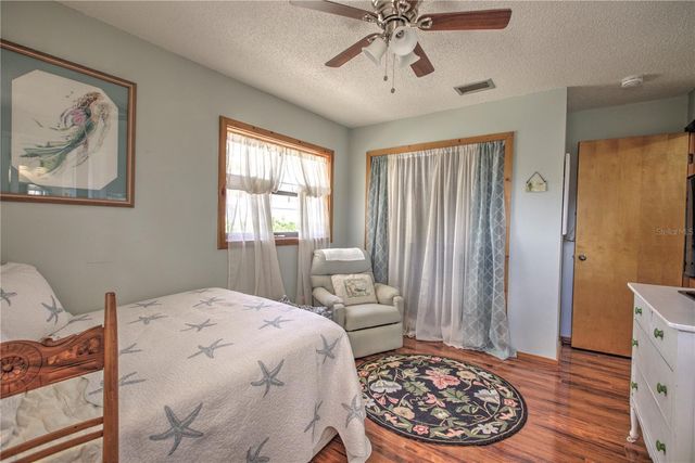 825 E 23RD AVENUE, New Smyrna Beach, FL 32169