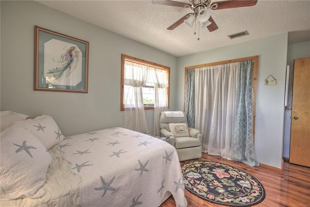 825 E 23RD AVENUE, New Smyrna Beach, FL 32169