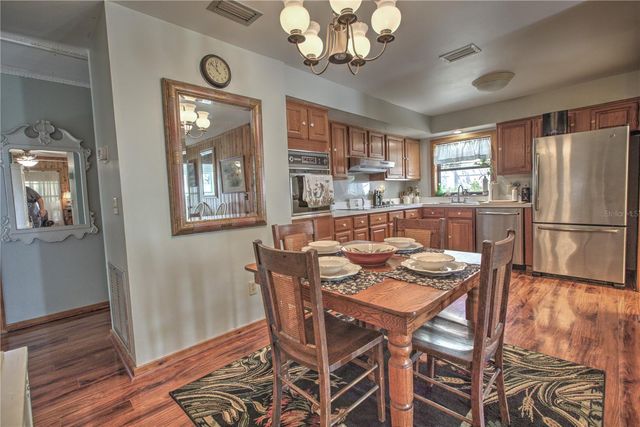 825 E 23RD AVENUE, New Smyrna Beach, FL 32169