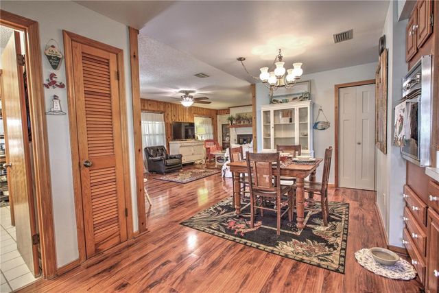 825 E 23RD AVENUE, New Smyrna Beach, FL 32169