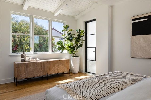 2217 Laurel Place, Newport Beach, CA 92663