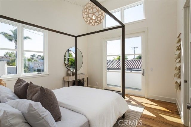 2217 Laurel Place, Newport Beach, CA 92663