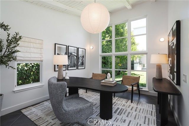 2217 Laurel Place, Newport Beach, CA 92663