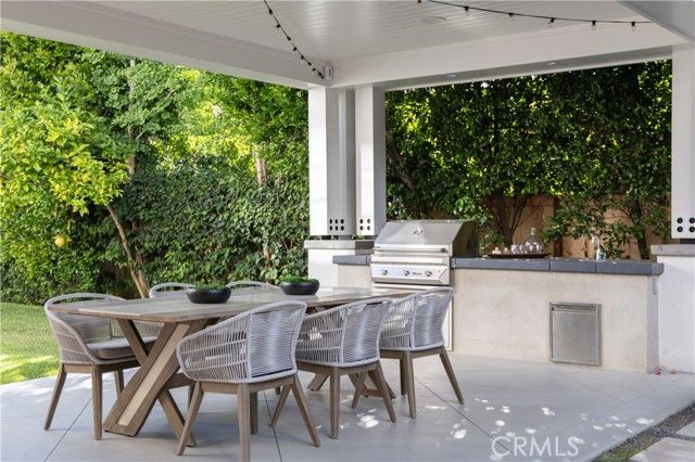 2217 Laurel Place, Newport Beach, CA 92663