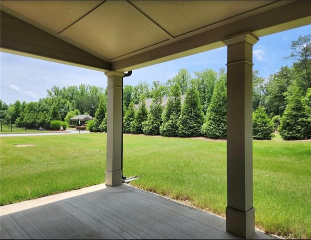 3078 Ivy Crossing Drive, Buford, GA 30519