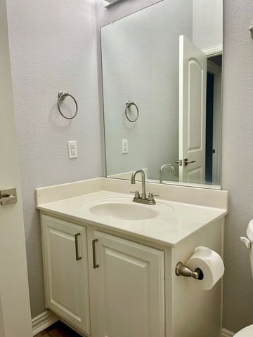 1712 Lake Wood Trail, Little Elm, TX 75068