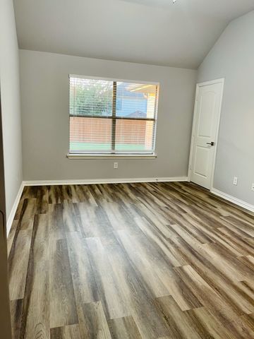 1712 Lake Wood Trail, Little Elm, TX 75068