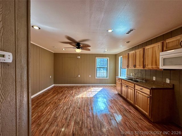 12 Founders Lane, Durant, OK 74701