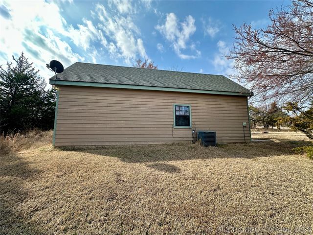 12 Founders Lane, Durant, OK 74701