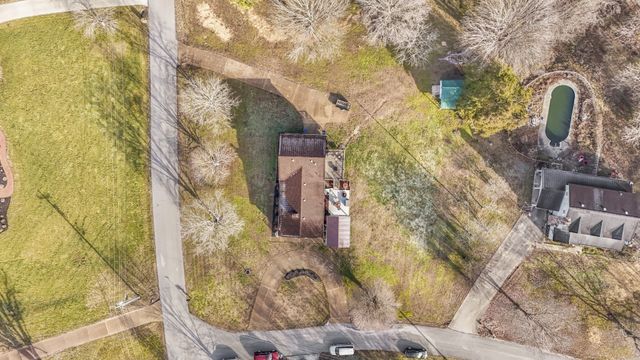 55 Morris Dr, Carthage, TN 37030