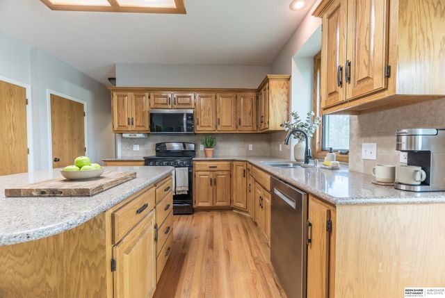 1723 N 171st Street, Omaha, NE 68118
