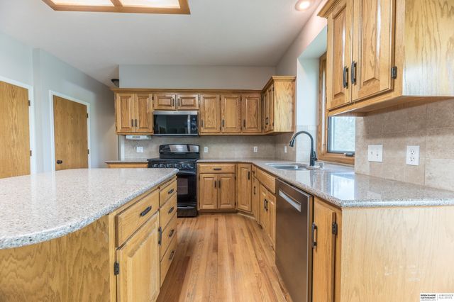 1723 N 171st Street, Omaha, NE 68118