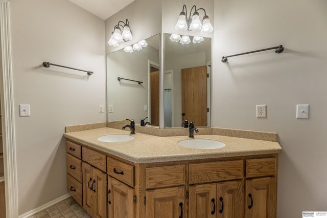 1723 N 171st Street, Omaha, NE 68118