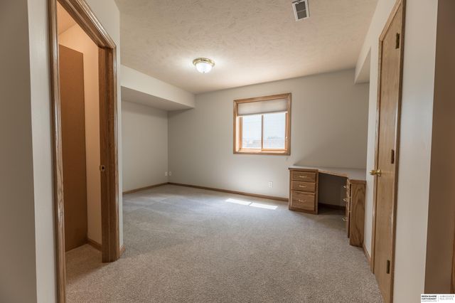 1723 N 171st Street, Omaha, NE 68118