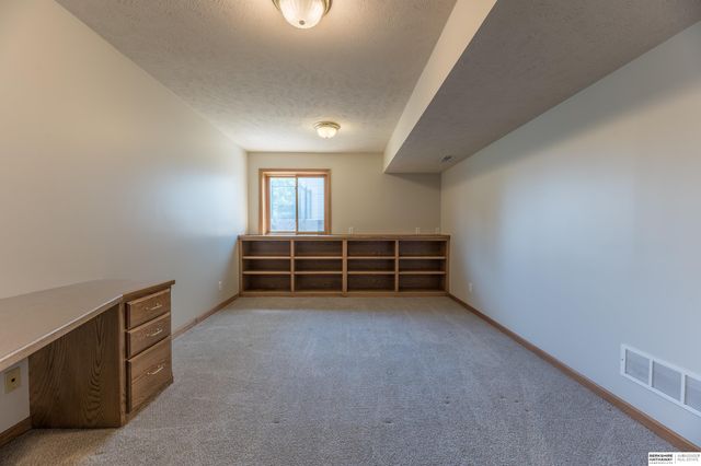 1723 N 171st Street, Omaha, NE 68118