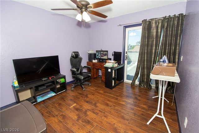 6785 Groveview Lane, Las Vegas, NV 89103