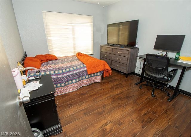 6785 Groveview Lane, Las Vegas, NV 89103
