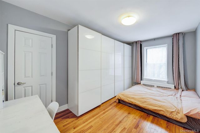 55-23 31st Avenue 4G, Woodside, NY 11377