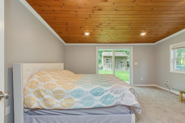 31 Church Street, Tilton, NH 03276