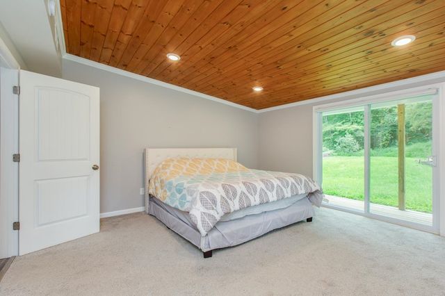 31 Church Street, Tilton, NH 03276