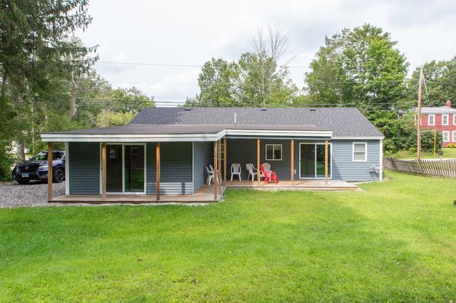 31 Church Street, Tilton, NH 03276