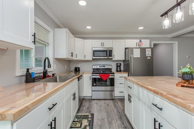 31 Church Street, Tilton, NH 03276