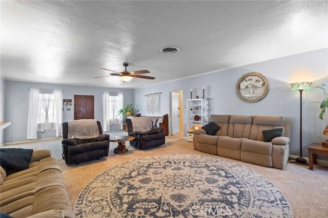 3010 Elmwood Avenue, Bakersfield, CA 93305