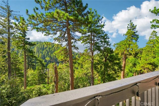 761 W Victoria Court, Lake Arrowhead, CA 92352