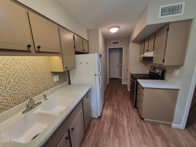 12511 W BRANDYWINE Drive, Sun City West, AZ 85375
