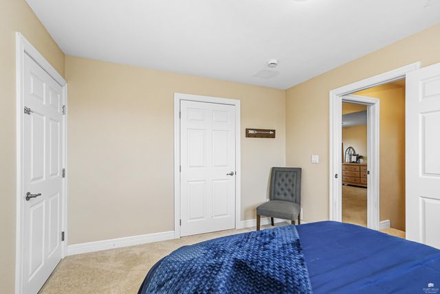 413 Brookridge Drive, Manhattan, KS 66502