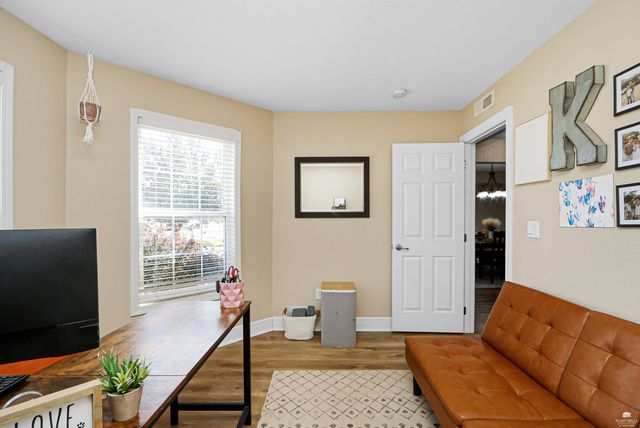 413 Brookridge Drive, Manhattan, KS 66502