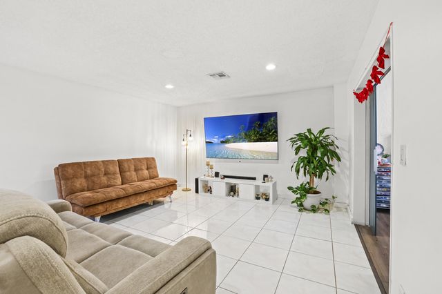 8061 NW 71st Court, Tamarac, FL 33321