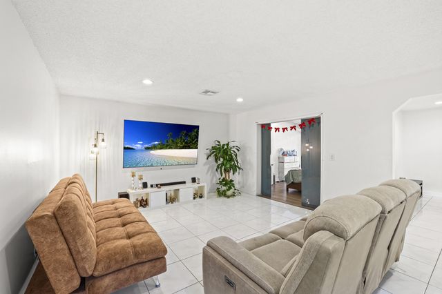 8061 NW 71st Court, Tamarac, FL 33321
