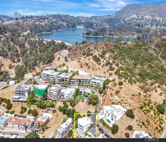 6396 Weidlake Drive, Los Angeles, CA 90068