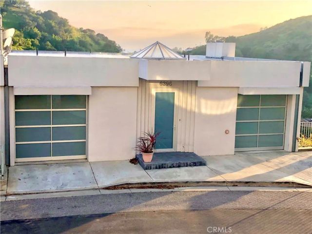 6396 Weidlake Drive, Los Angeles, CA 90068
