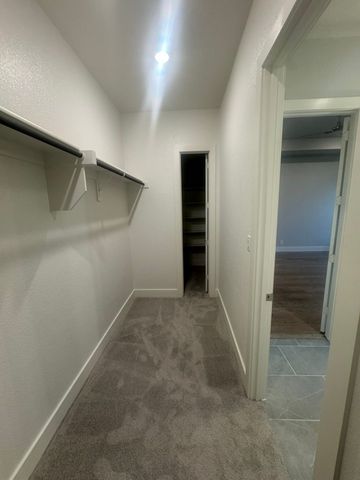 1460 Julian Drive, Van Alstyne, TX 75495