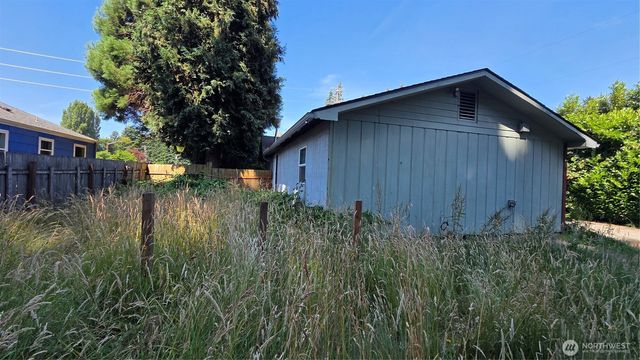 1604 Fones Road SE, Olympia, WA 98501
