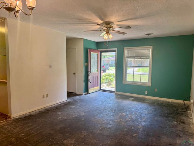 2000 Turtle Creek, Marshall, TX 75670