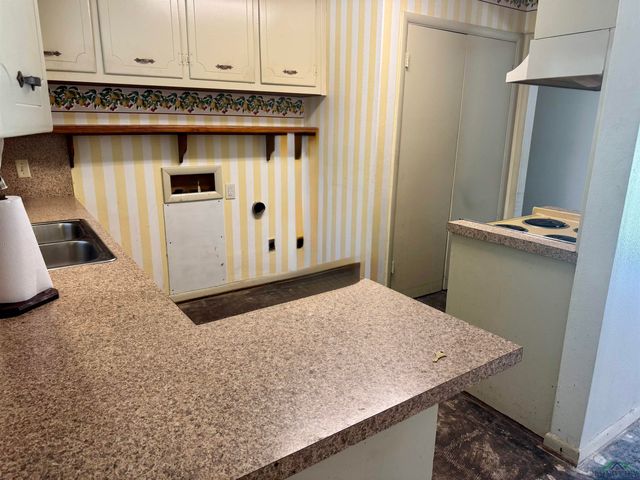 2000 Turtle Creek, Marshall, TX 75670